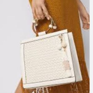 Aldo Faux Leather Elegant White Handbag